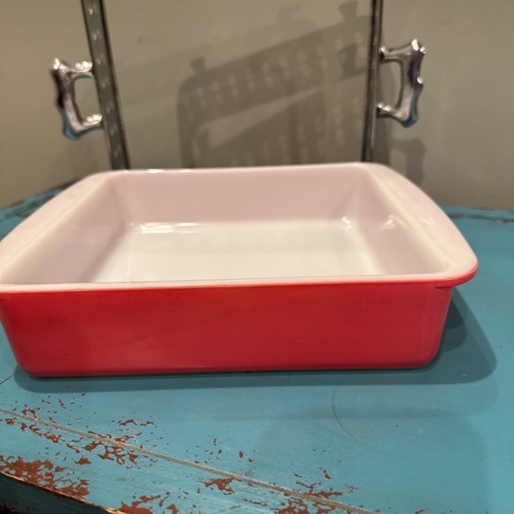 Vintage Pyrex - Picture 3 of 4